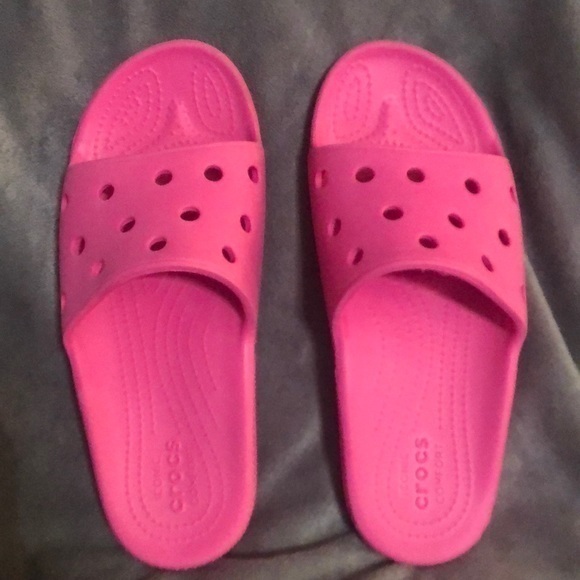 CROCS Classic Slides Taffy/ Bright Pink‎ Sandals/ Women's Size J6 - Picture 3 of 8